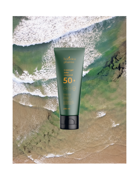 CremiGEL Solar Corporal SPF50 Botánicapharma (200ml) CremiGEL Solar Corporal SPF50 Botánicapharma (200ml)